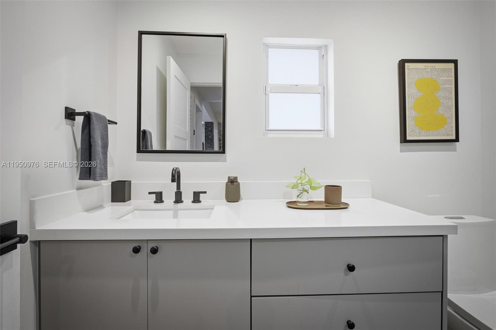 REV PL SEC 2 CC ESTATES - Residential