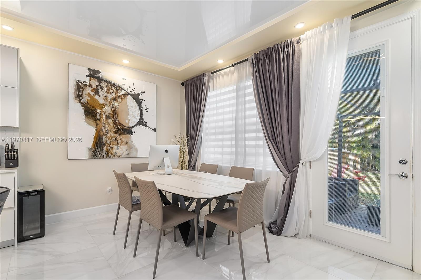 HILLCREST COUNTRY CLUB SO - Residential