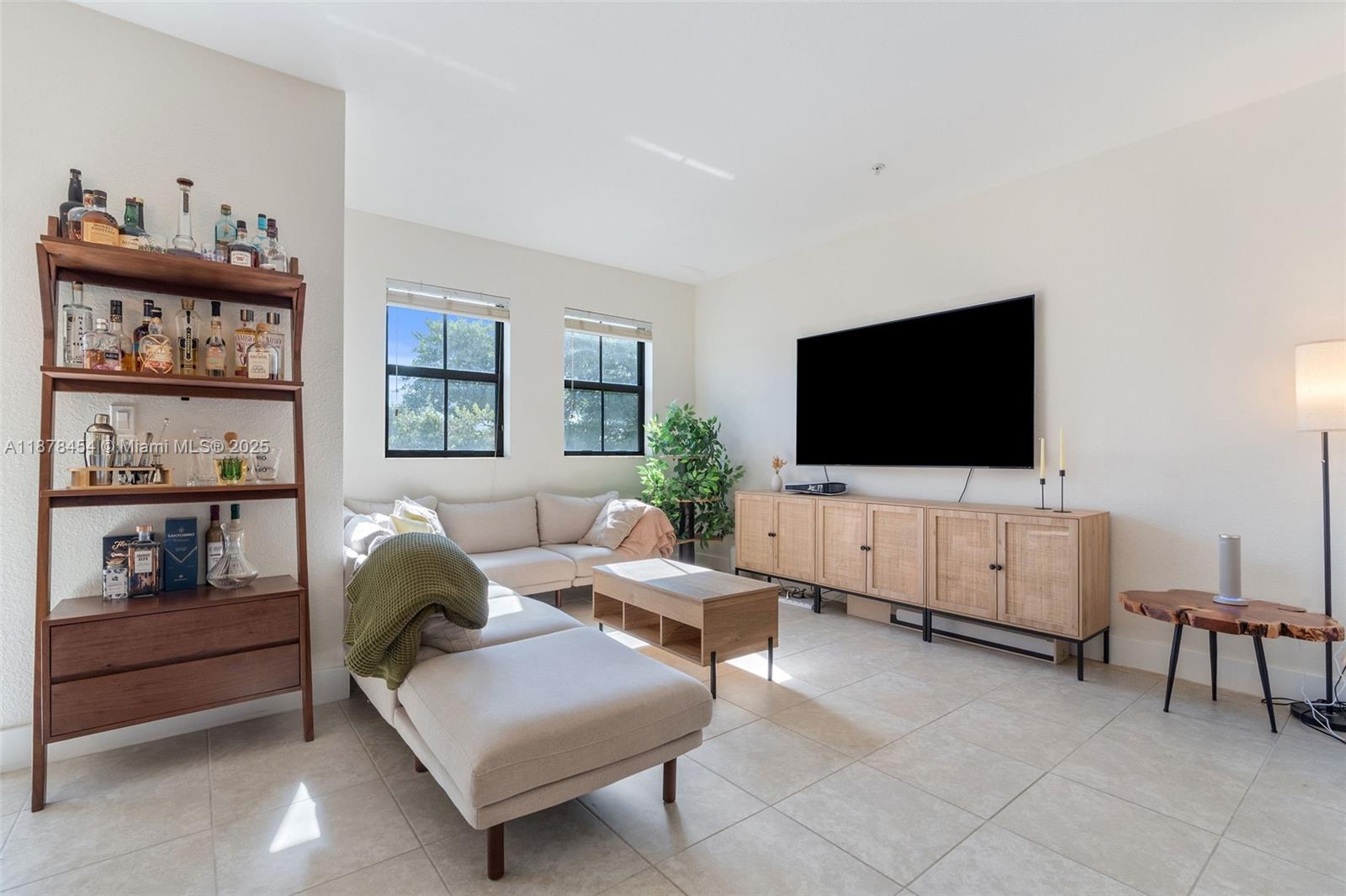 ADAGIO AT CENTRAL PARK CO - Residential