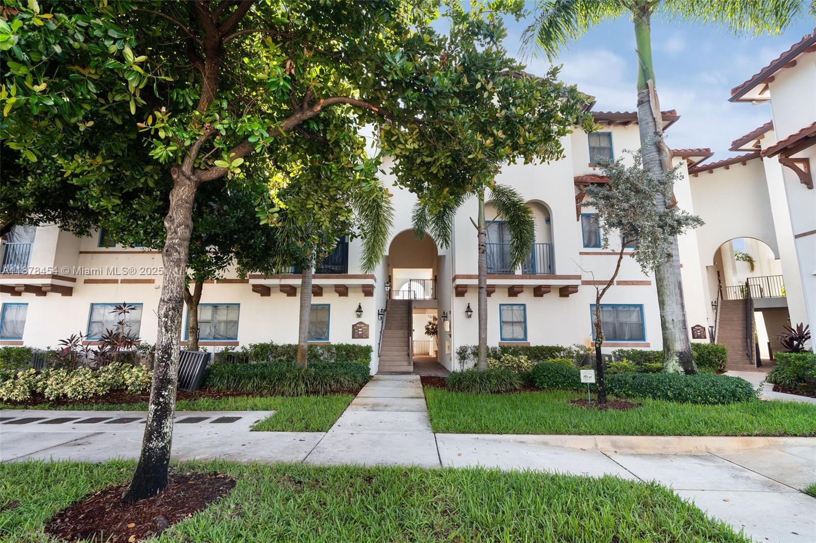 ADAGIO AT CENTRAL PARK CO - Residential