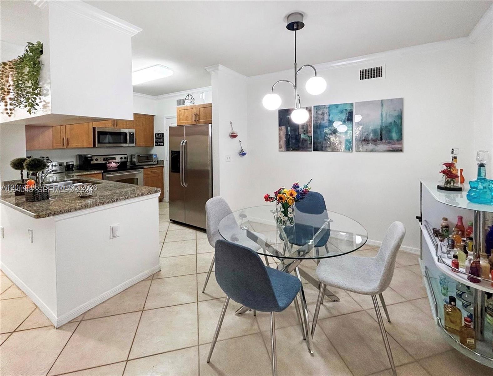 VILLAS AT EMERALD DUNES C - Residential Lease