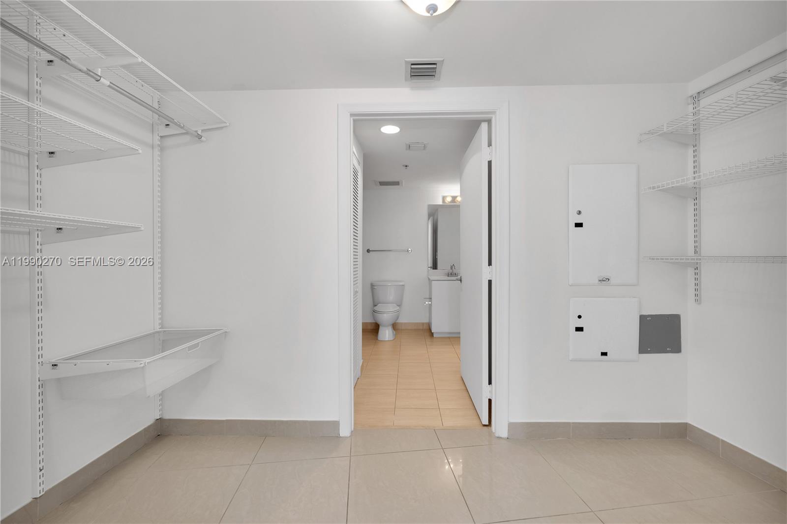 OPERA TOWER CONDO - Residential