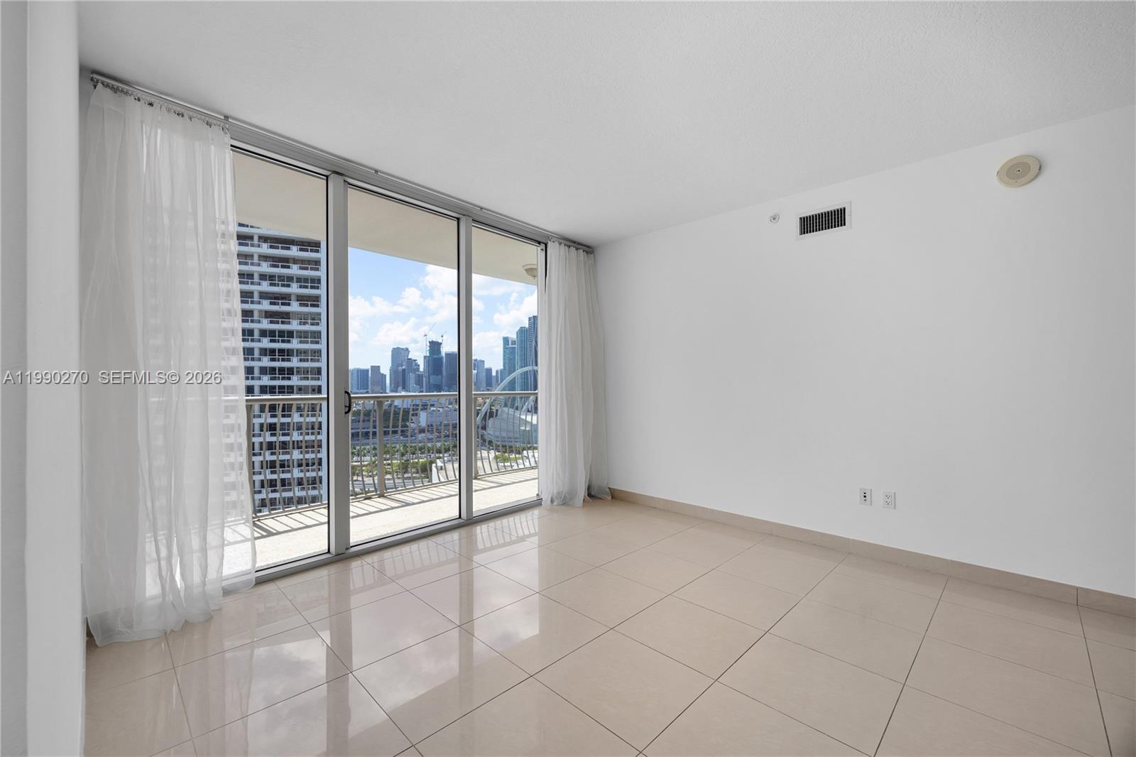 OPERA TOWER CONDO - Residential