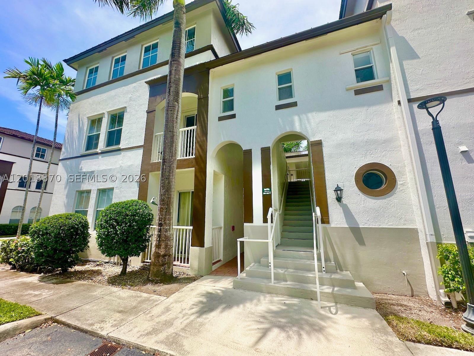 4371 SW 160th Ave 203