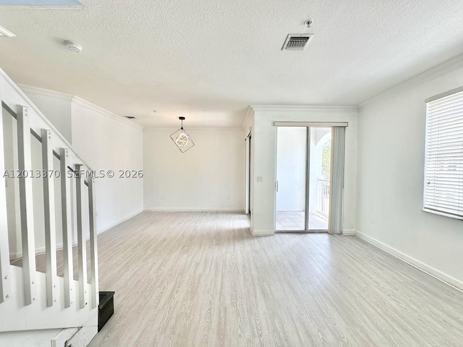 4371 SW 160th Ave 203