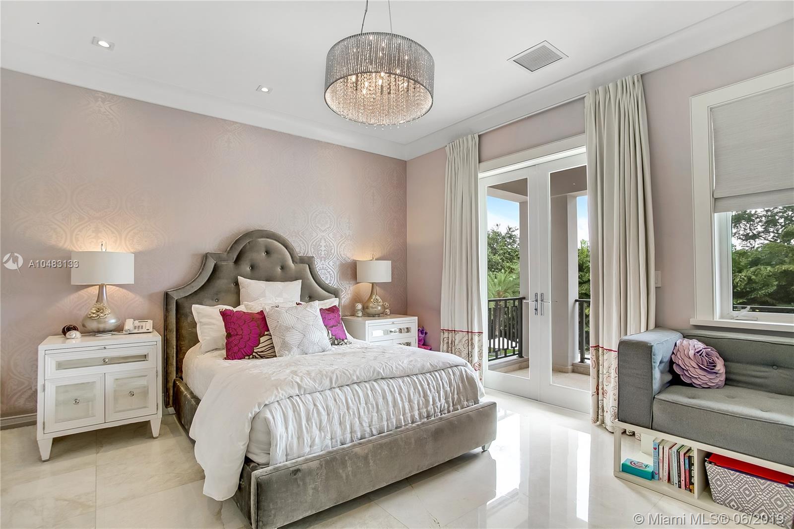 STRITTER ESTATES - Residential