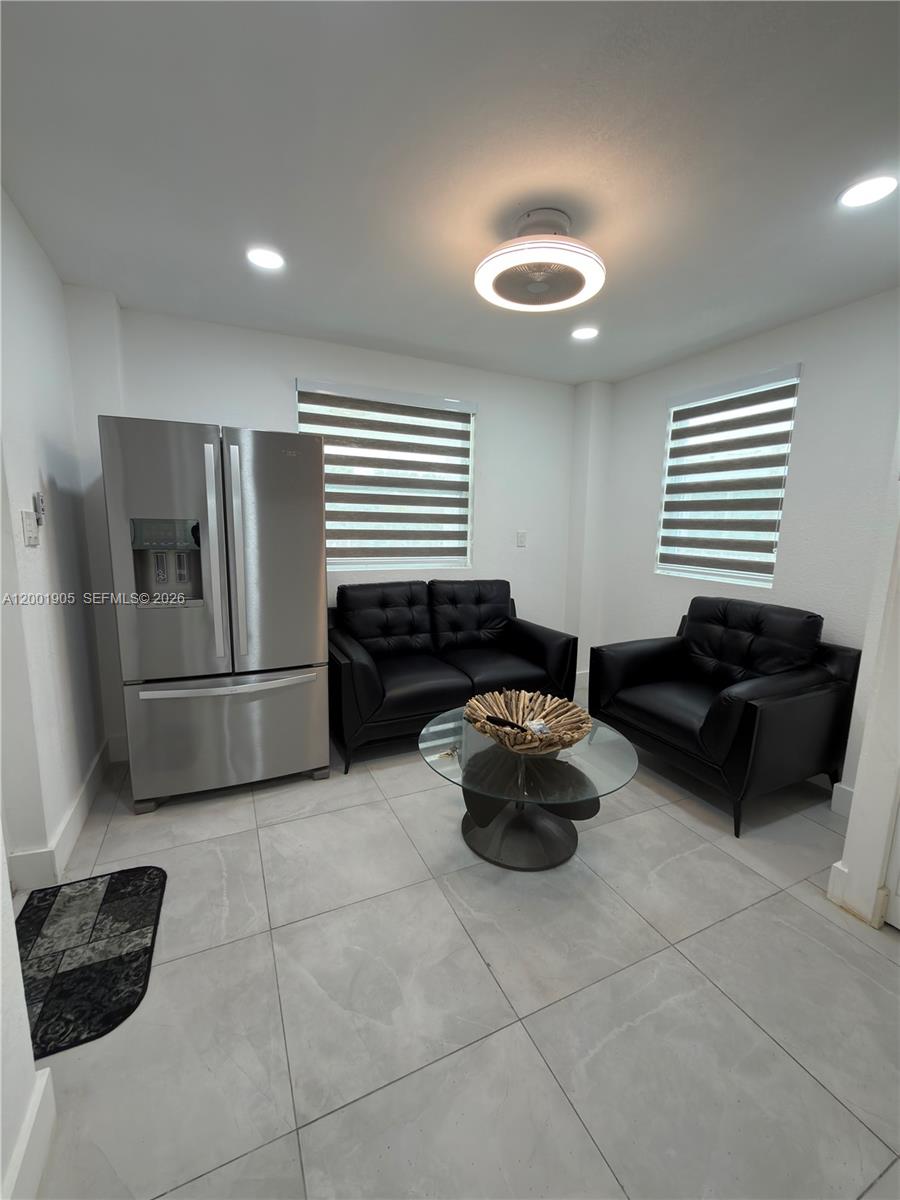 SEXTON COVES ESTATES - Residential