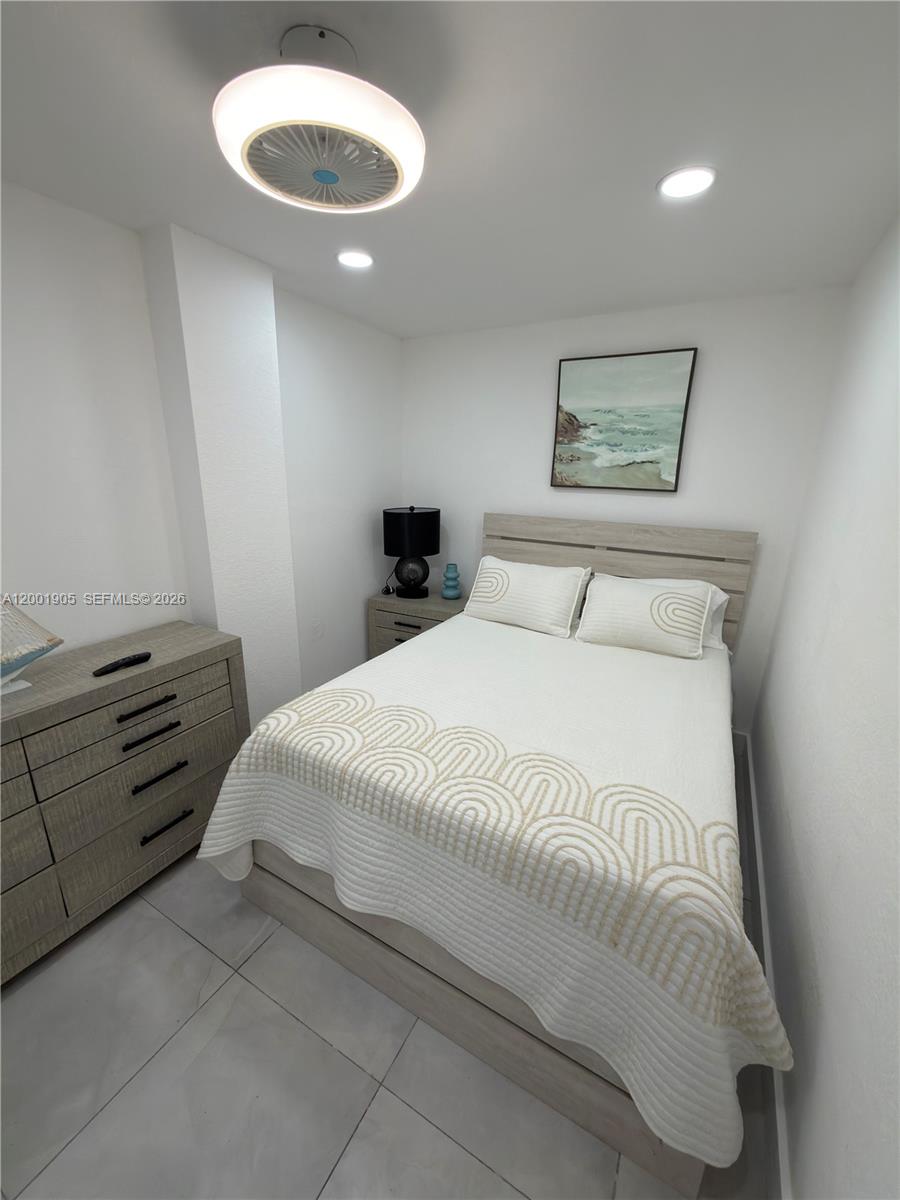 SEXTON COVES ESTATES - Residential