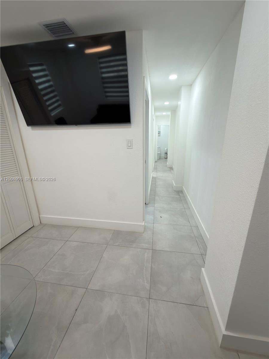 SEXTON COVES ESTATES - Residential