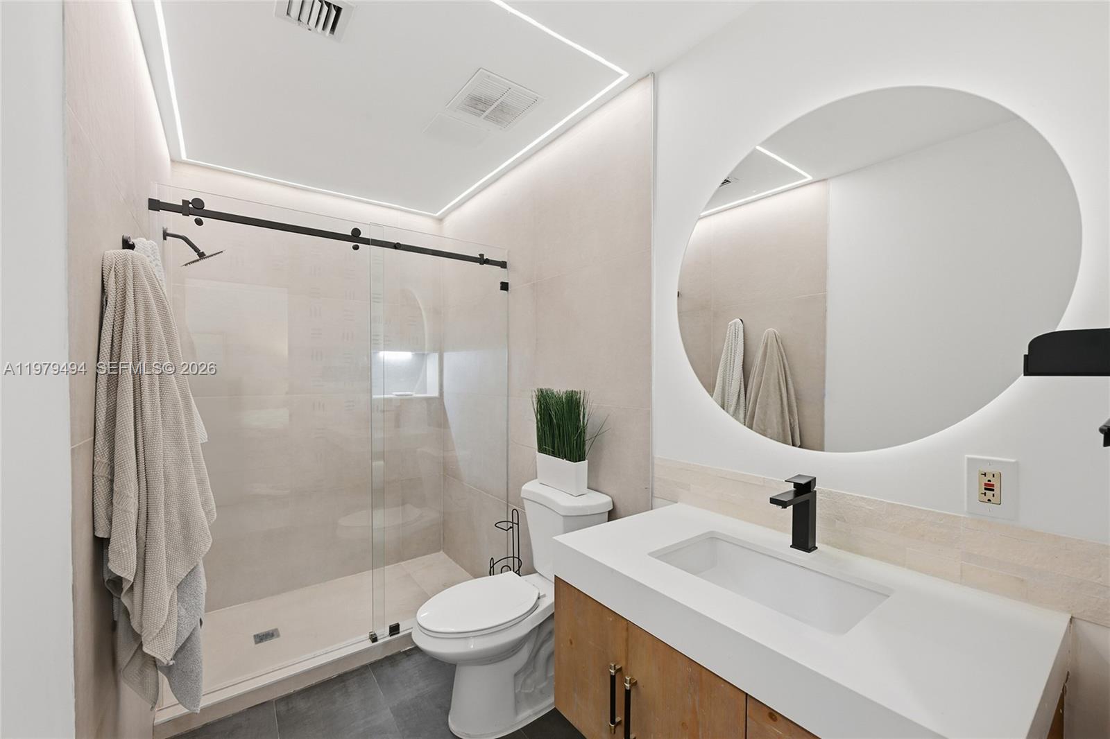 Grand Palms - Residential Lease