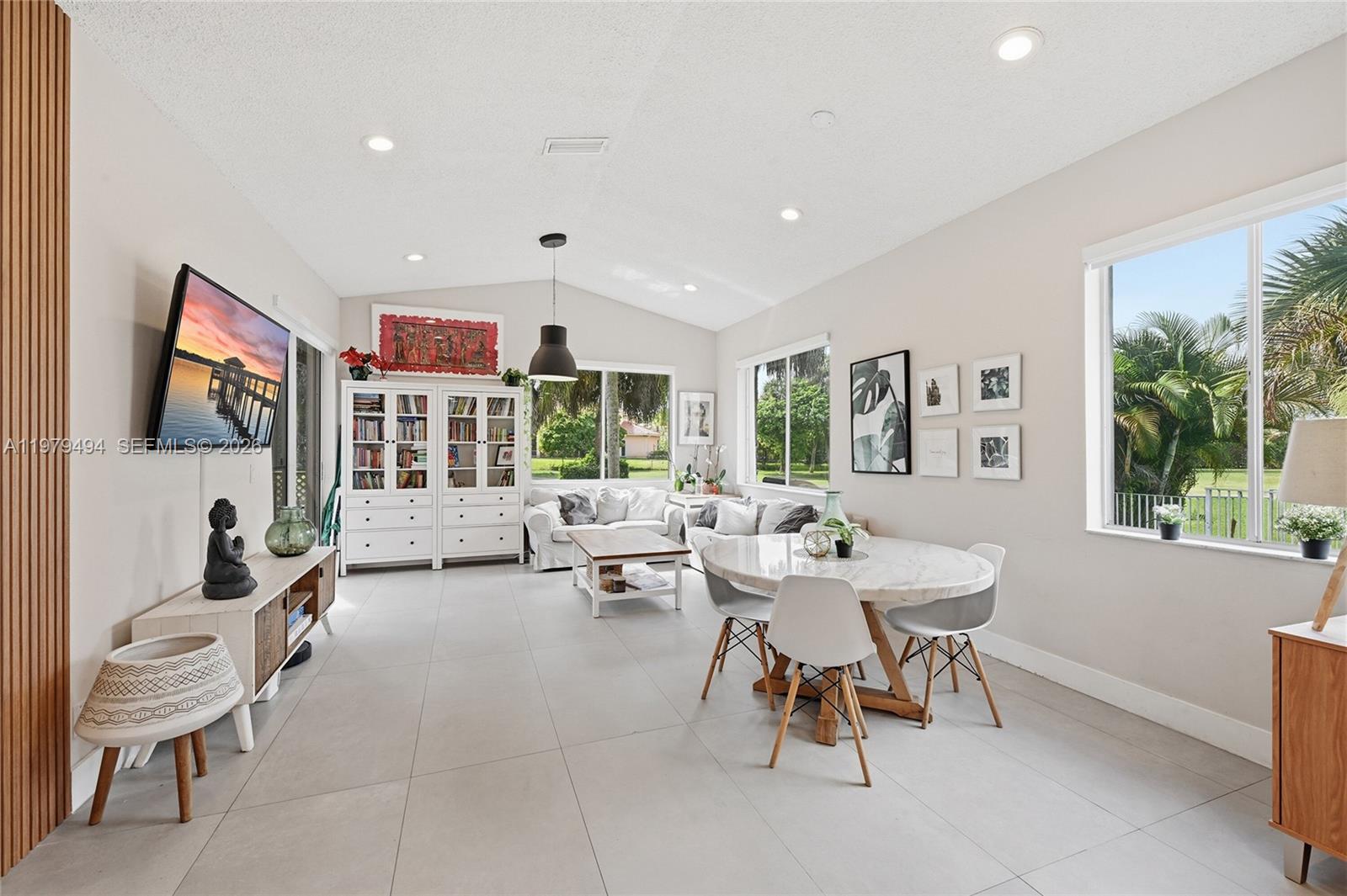 Grand Palms - Residential Lease