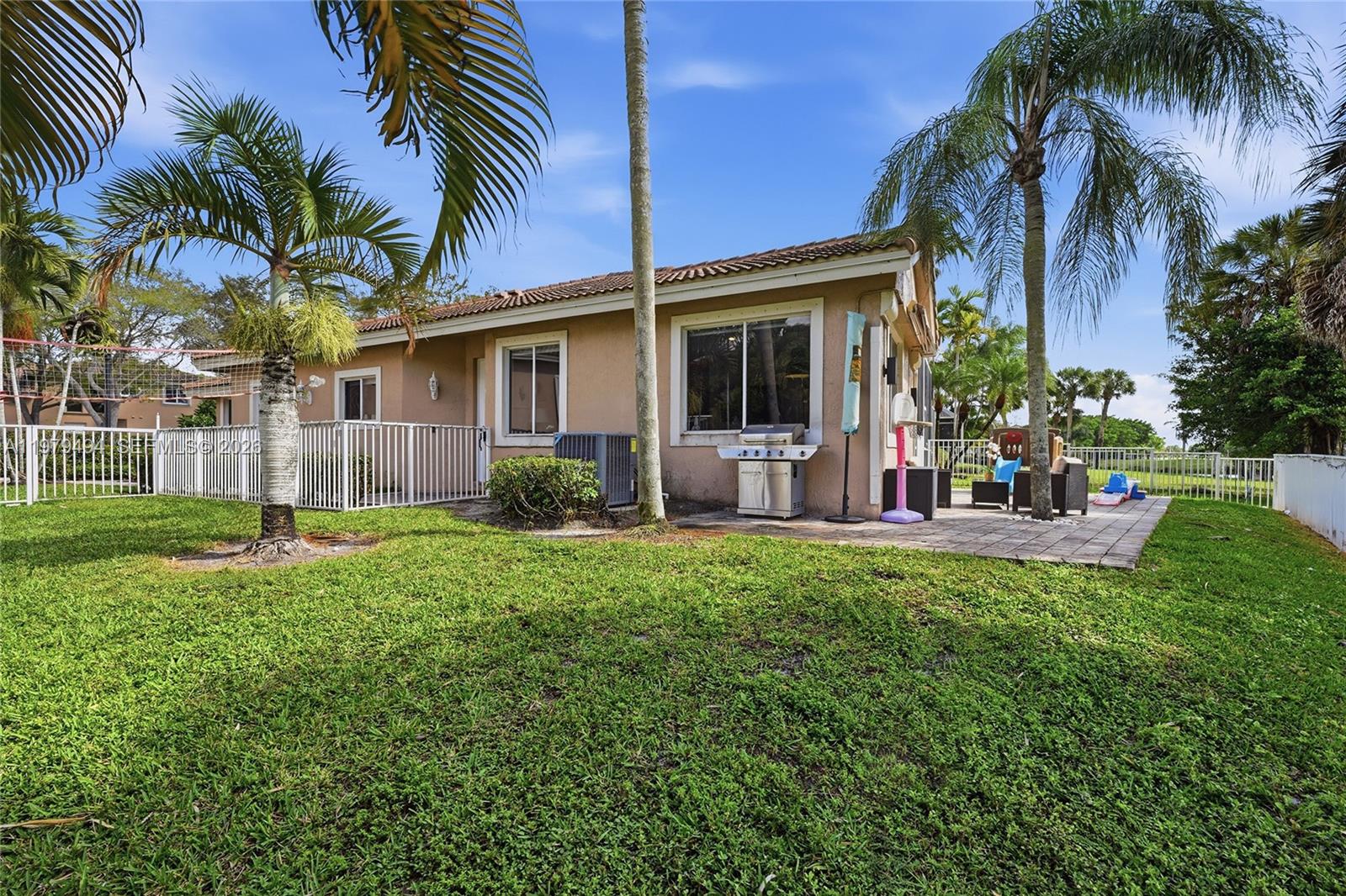 Grand Palms - Residential Lease