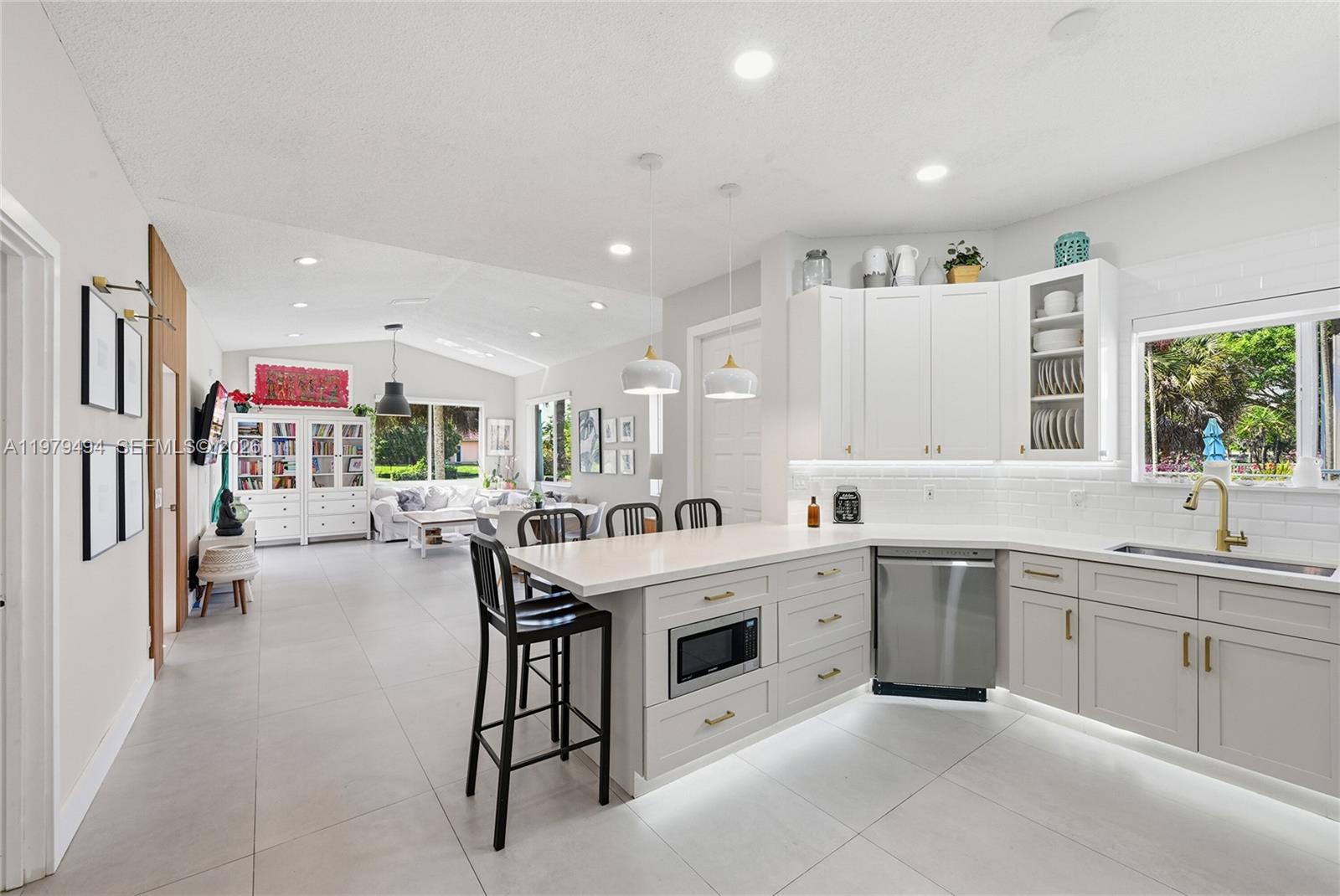 Grand Palms - Residential Lease