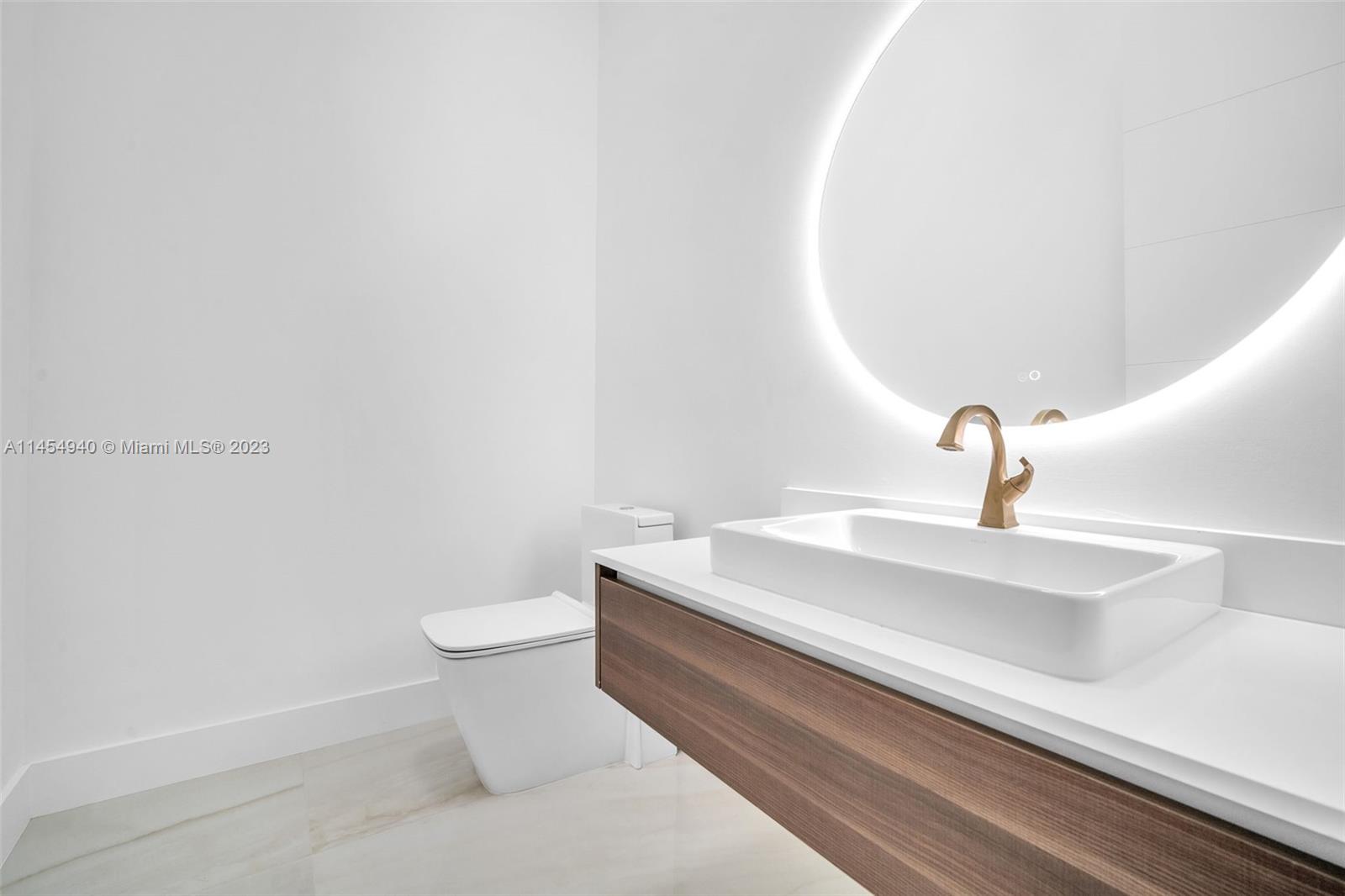 KILLIAN OAKS - Residential