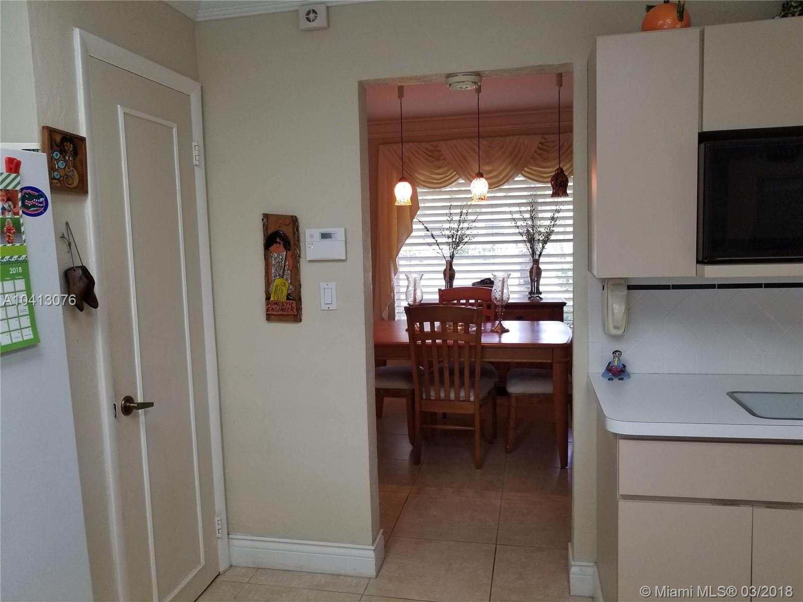 OAKLAND ACRES - Residential