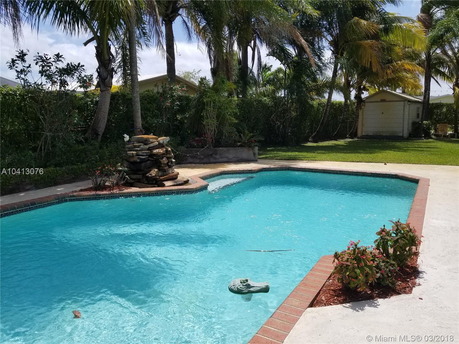 OAKLAND ACRES - Residential