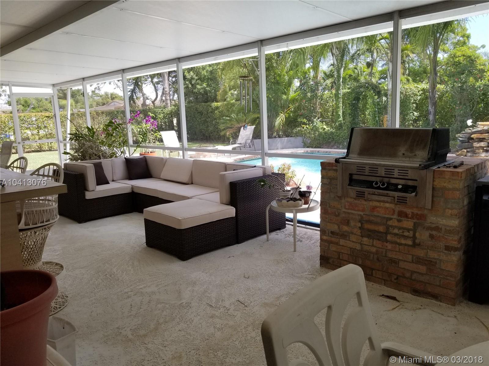 OAKLAND ACRES - Residential