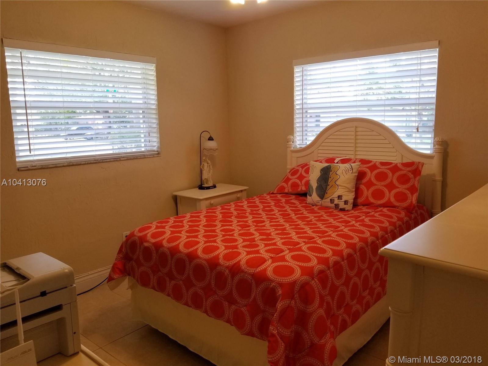 OAKLAND ACRES - Residential