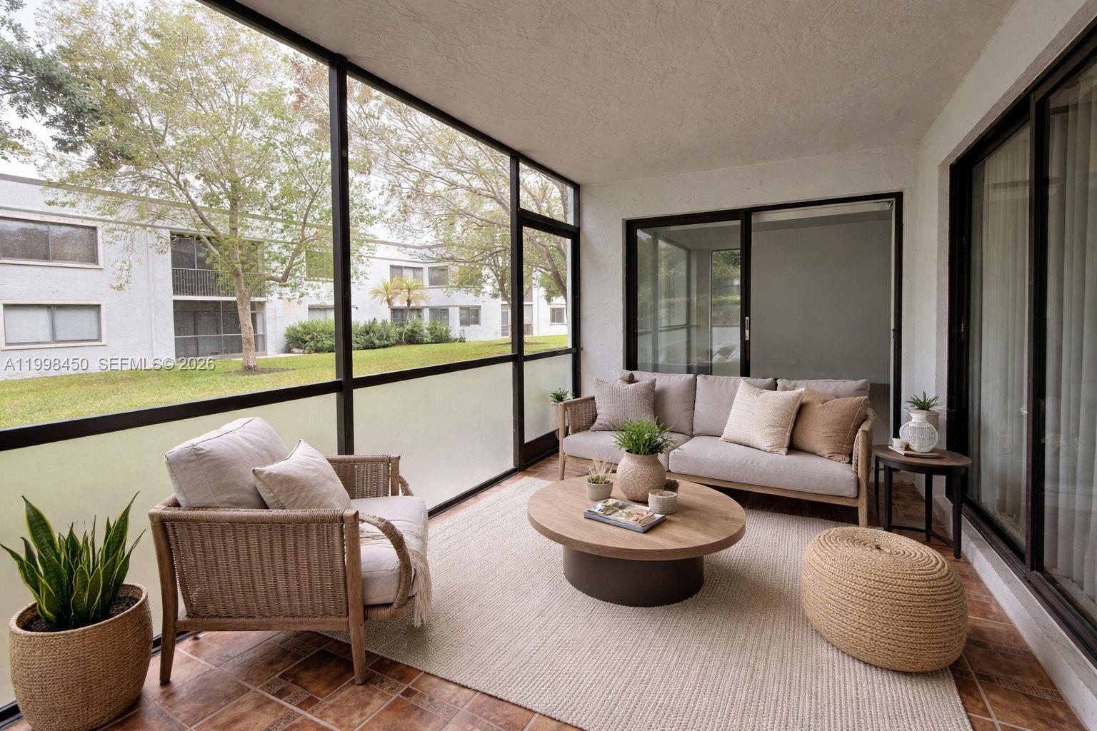 RACQUET CLUB VILLAGE APAR - Residential Lease