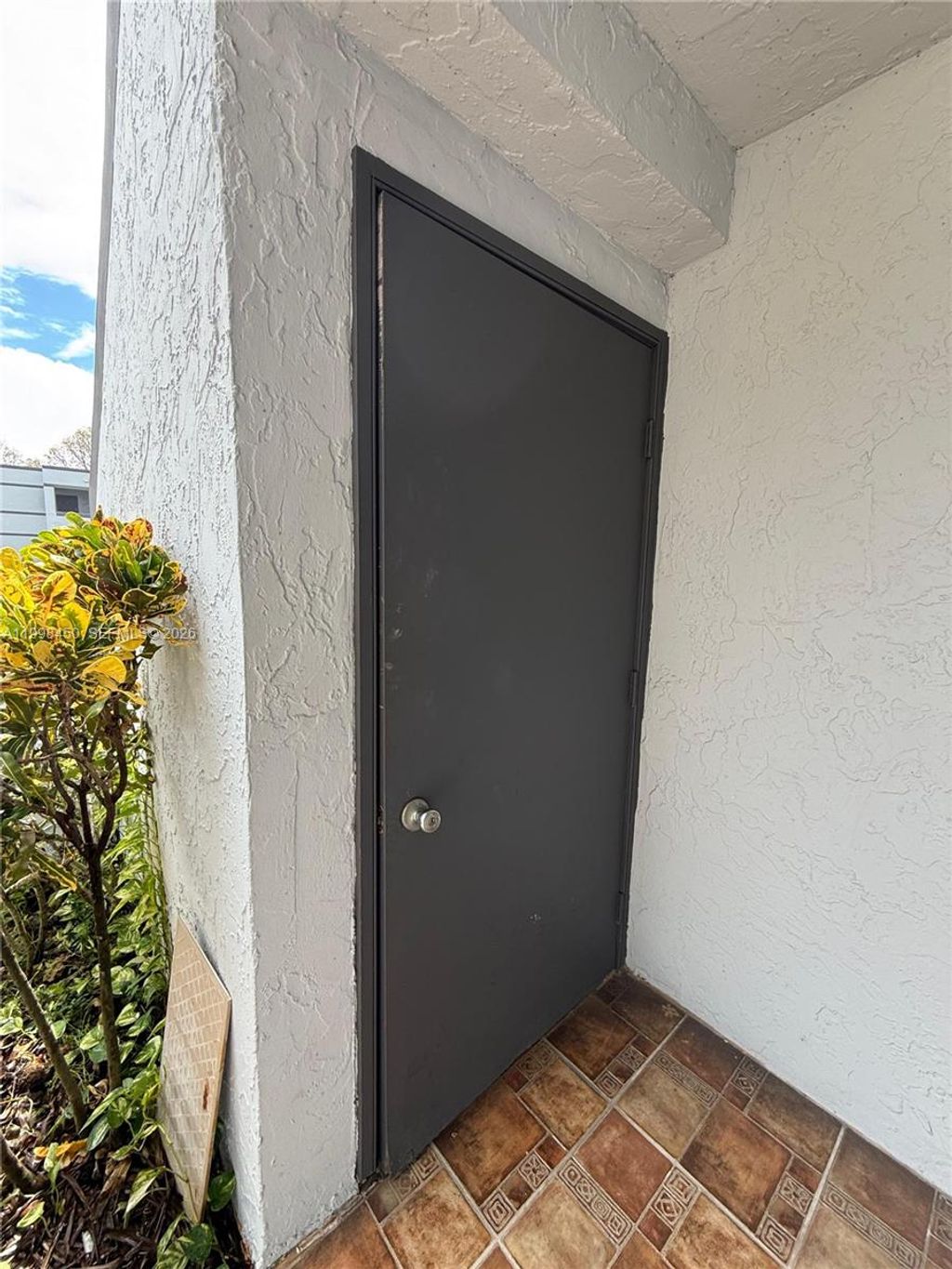 Photo of 155 Lakeview Dr #101, Weston, FL 33326 (MLS # A11998450)
