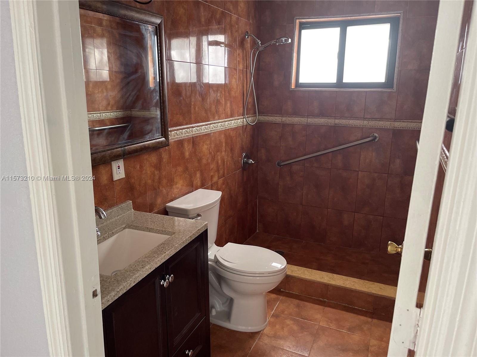 BRITT MANORS - Residential Lease