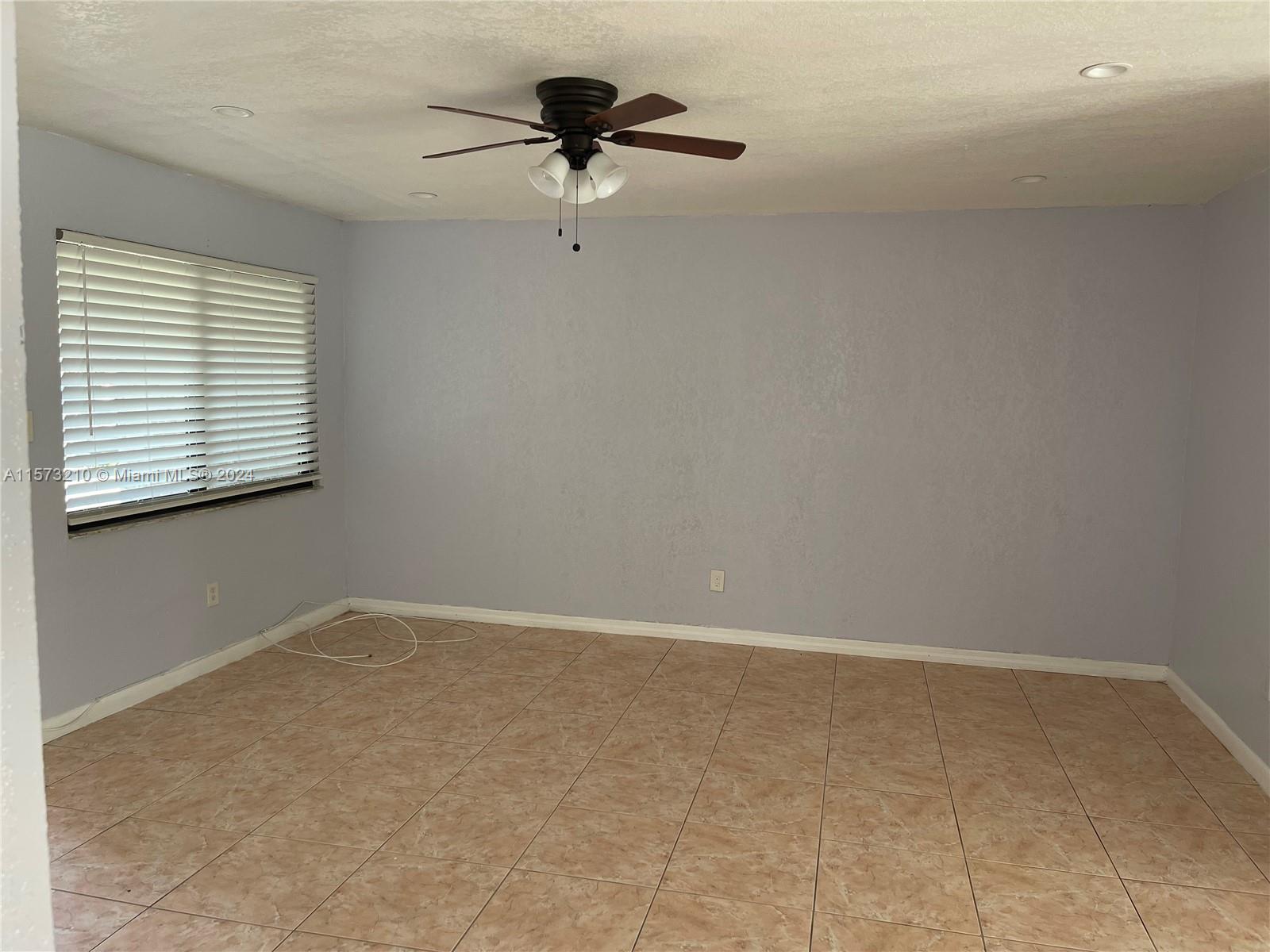 BRITT MANORS - Residential Lease