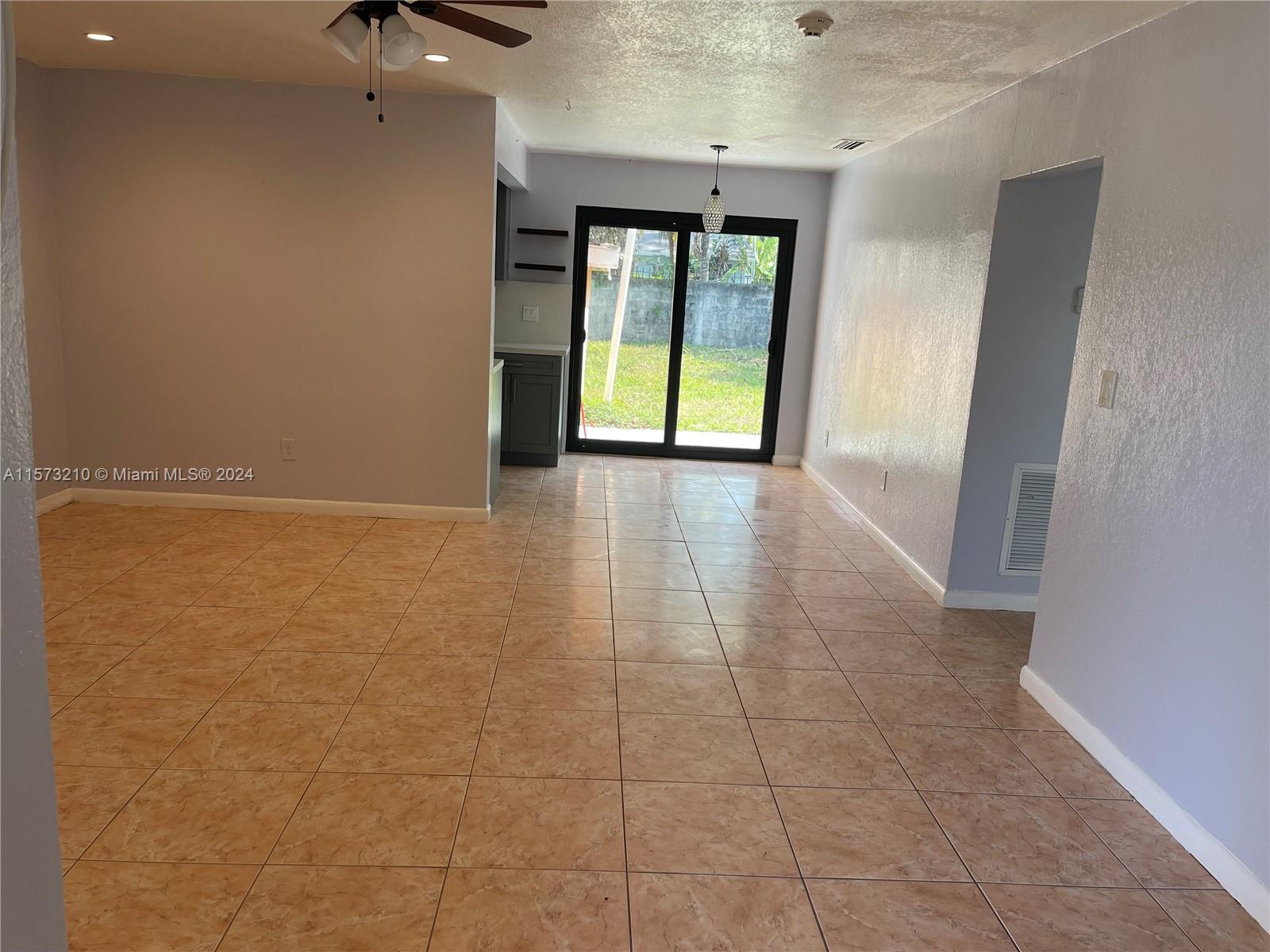 BRITT MANORS - Residential Lease