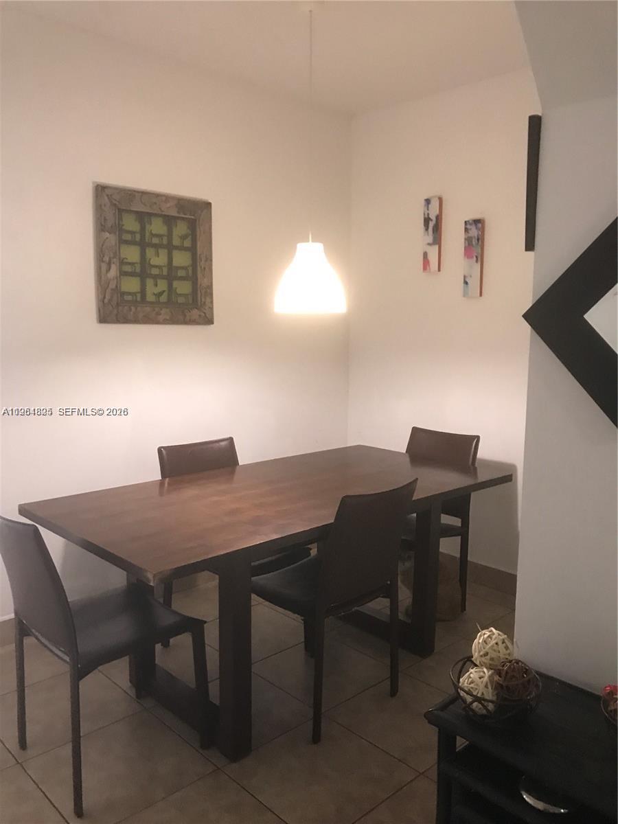 APARTMENTS ENCHANTE CONDO - Residential