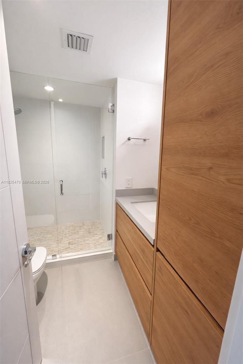 BRICKELL KEY ONE CONDO - Residential