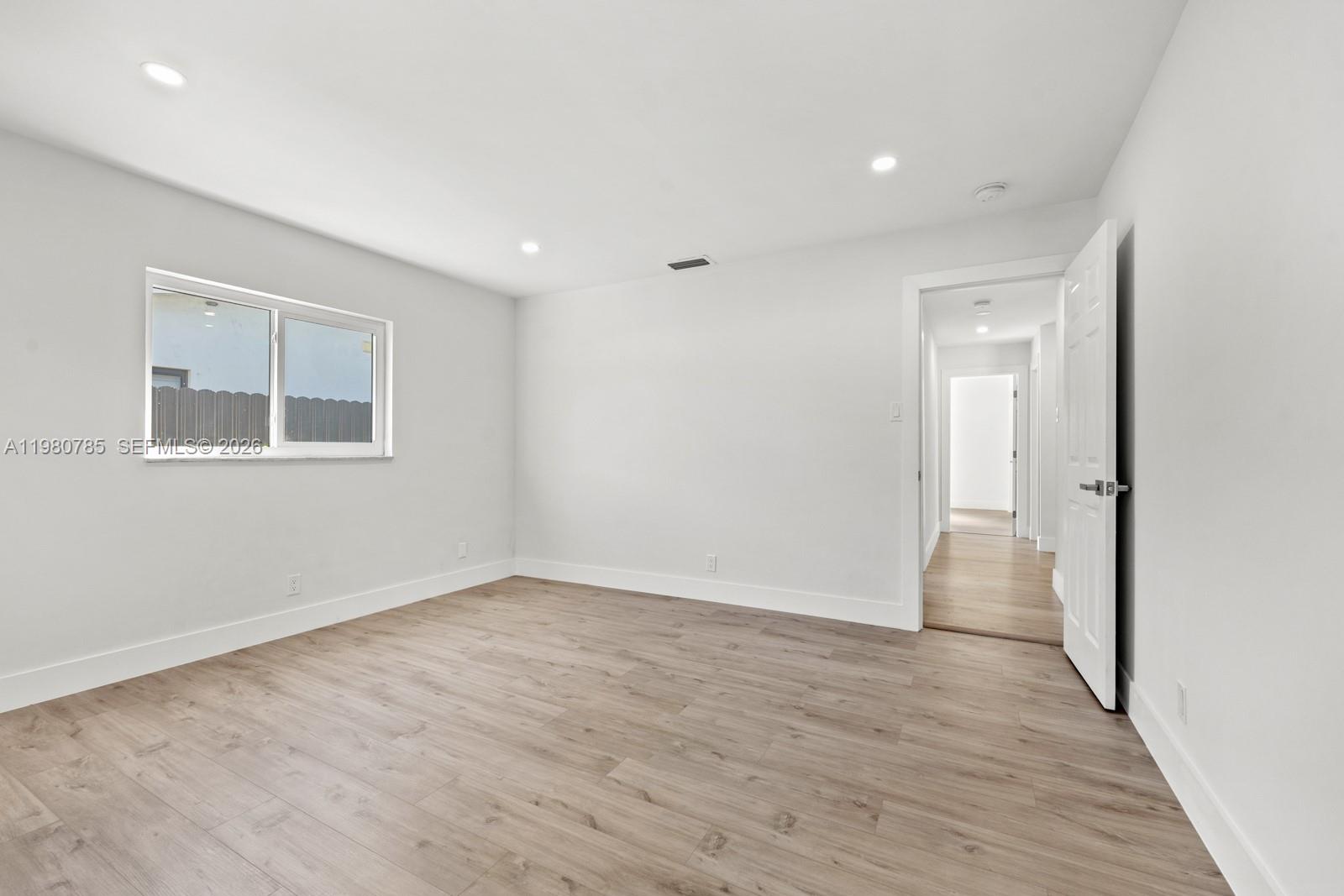 ORIOLE-MARGATE SEC 4 - Residential