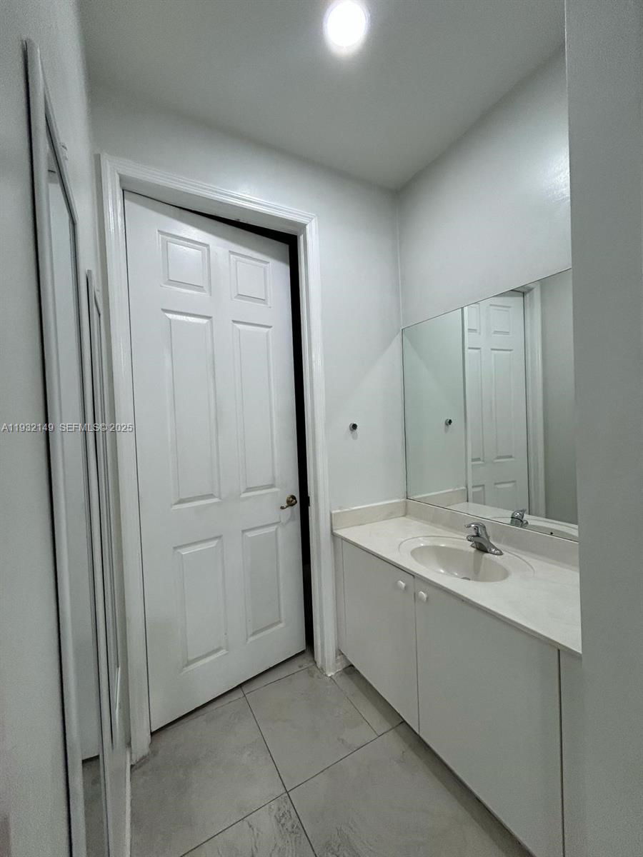 MARBELLA BAY - Residential Lease