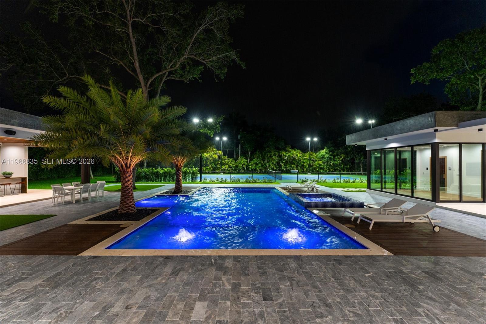 KILLIAN DRIVE ESTATES - Residential