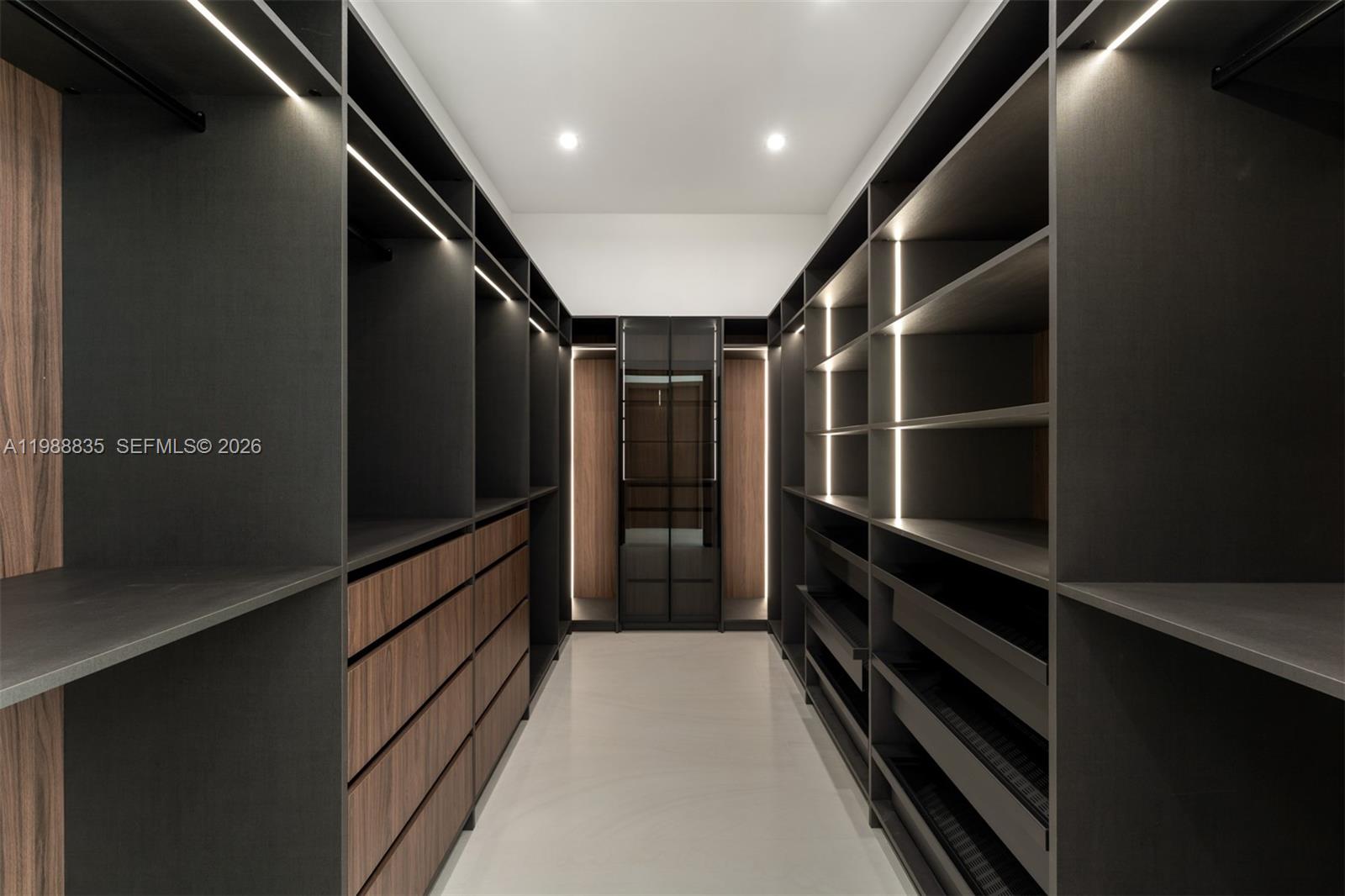 KILLIAN DRIVE ESTATES - Residential