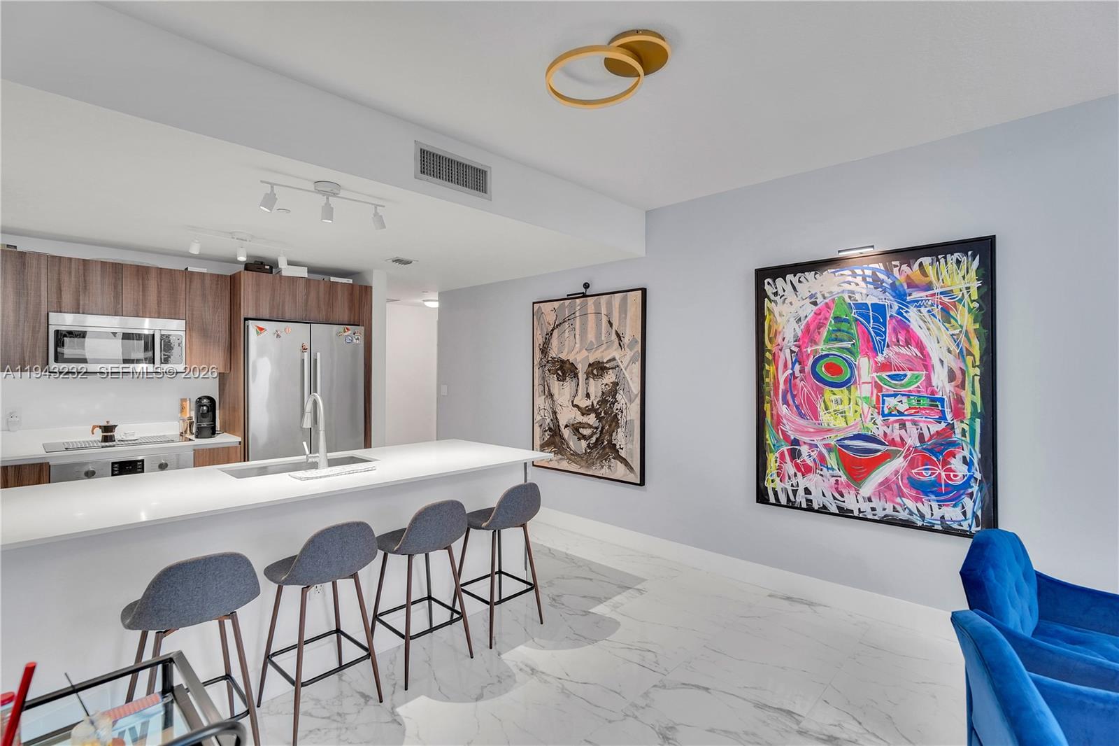 ARIA ON THE BAY CONDO - Residential