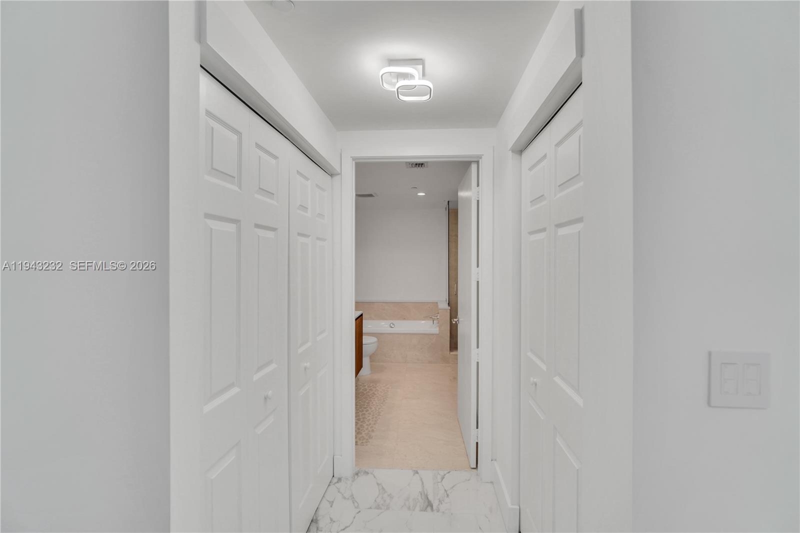 ARIA ON THE BAY CONDO - Residential