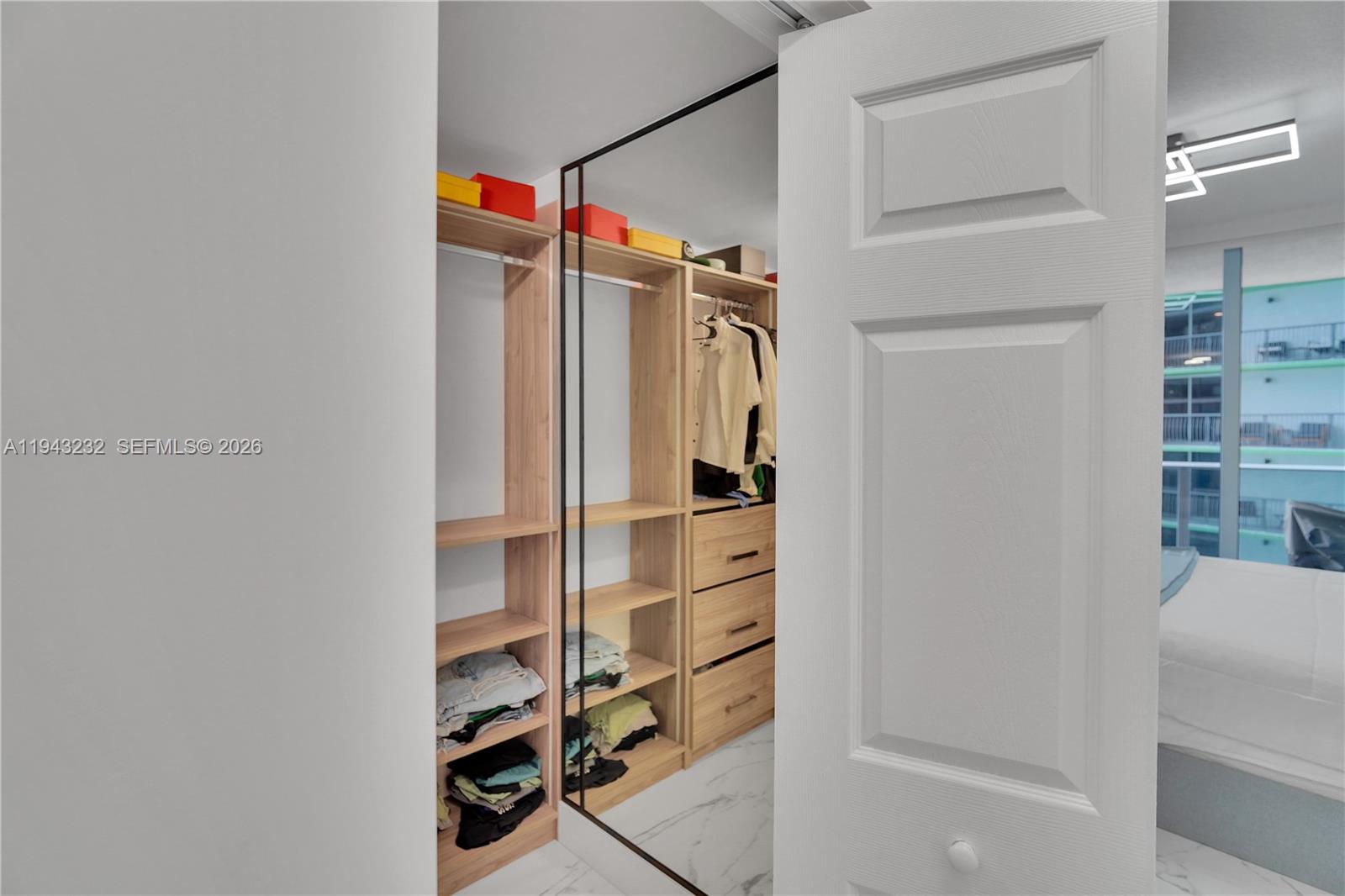 ARIA ON THE BAY CONDO - Residential