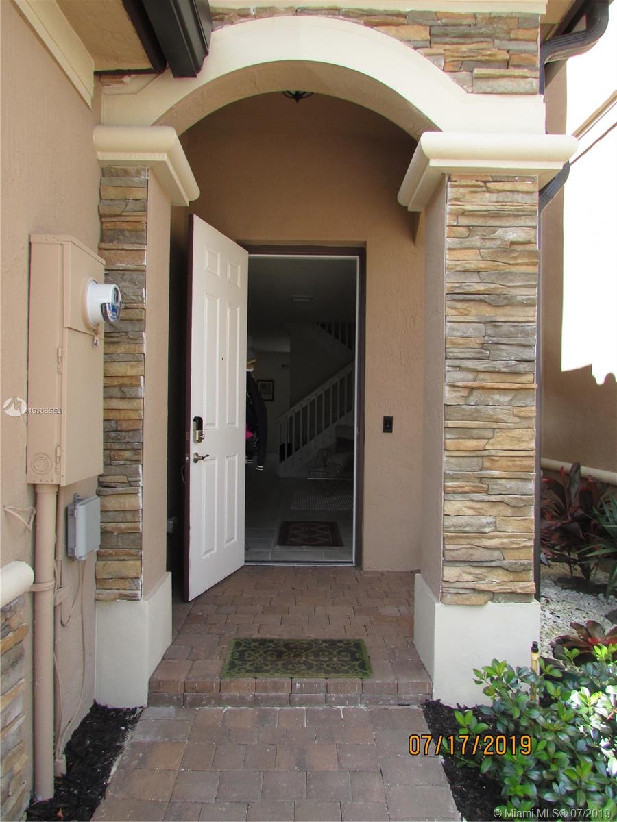 MAGNOLIA TRAILS - Residential Lease
