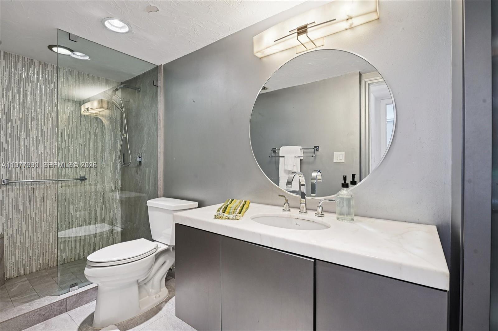 MIZNER COURT CONDO - Residential