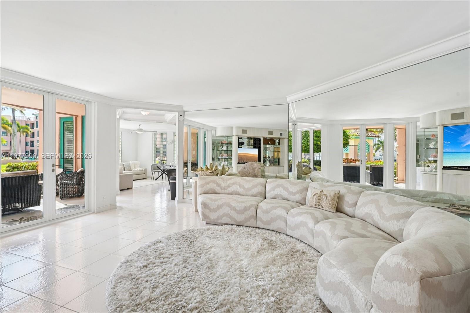 MIZNER COURT CONDO - Residential