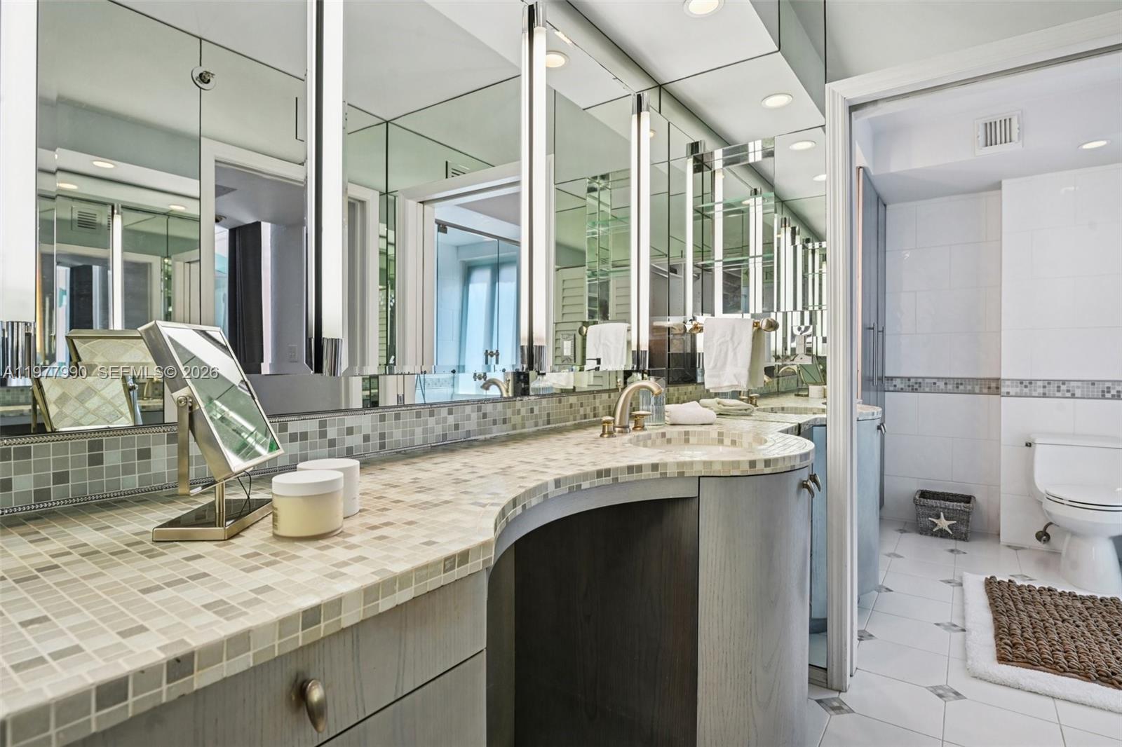 MIZNER COURT CONDO - Residential