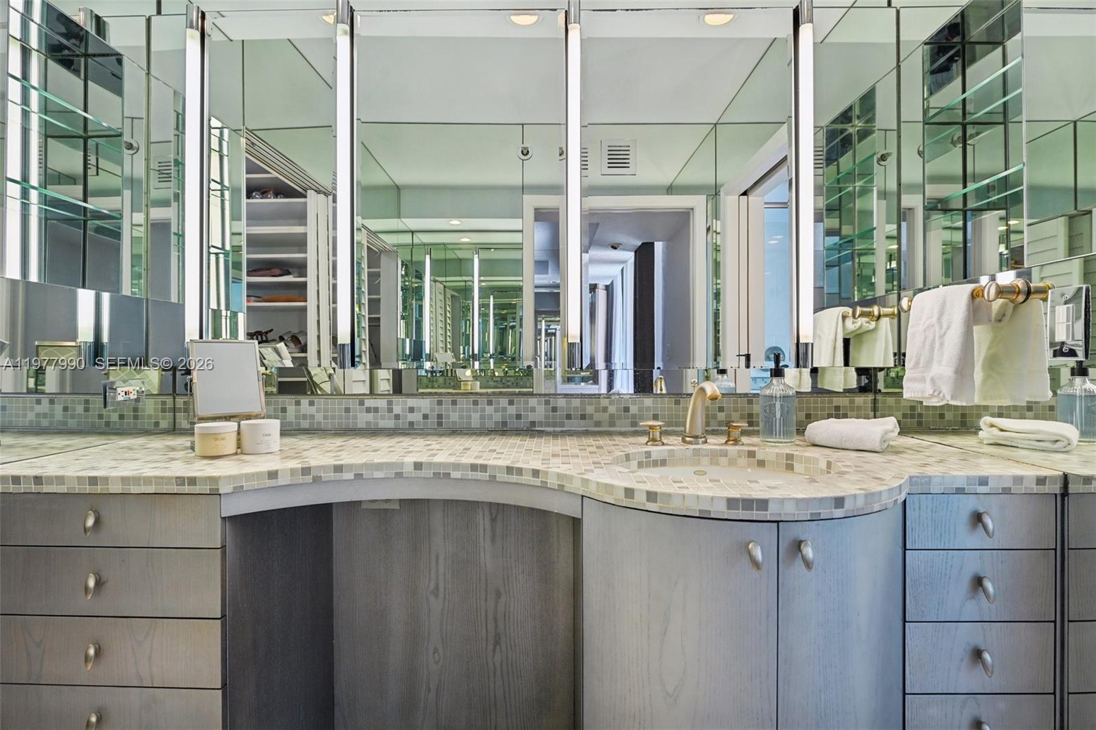 MIZNER COURT CONDO - Residential