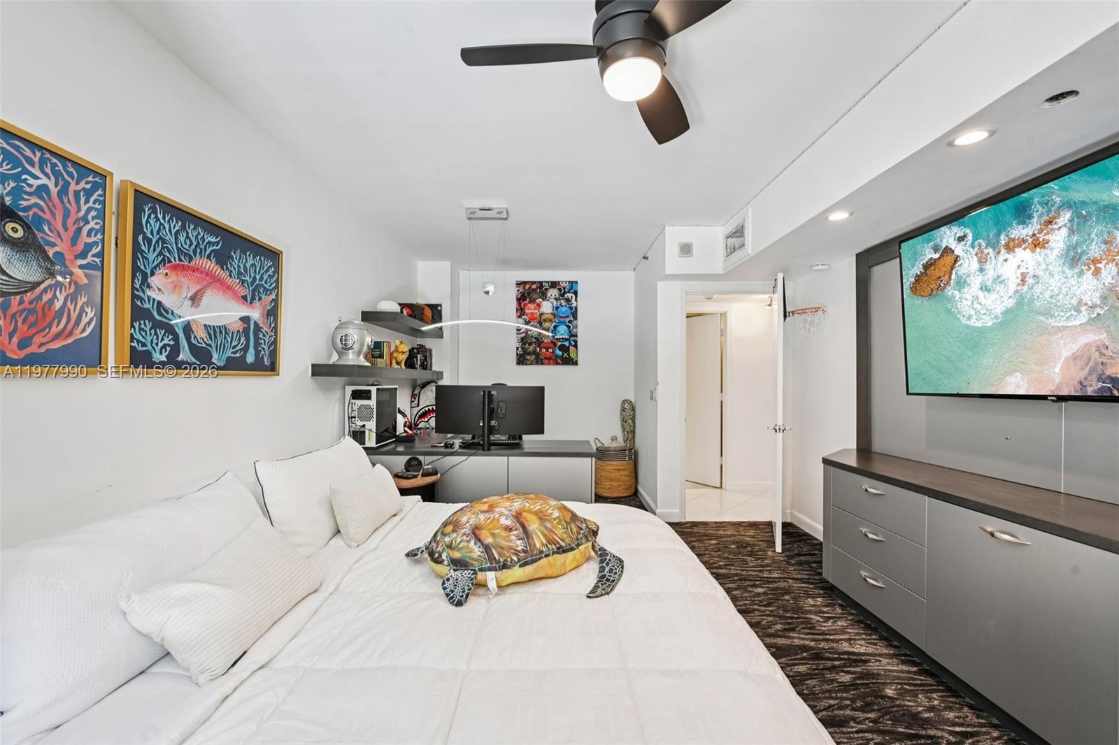 MIZNER COURT CONDO - Residential