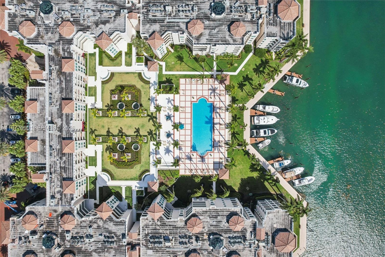 MIZNER COURT CONDO - Residential