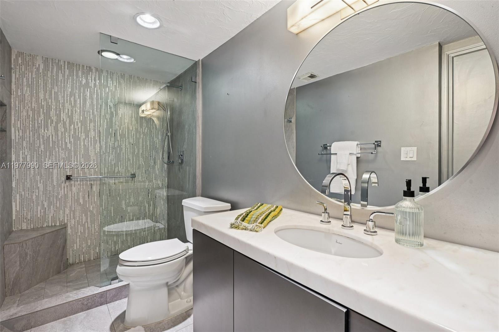 MIZNER COURT CONDO - Residential