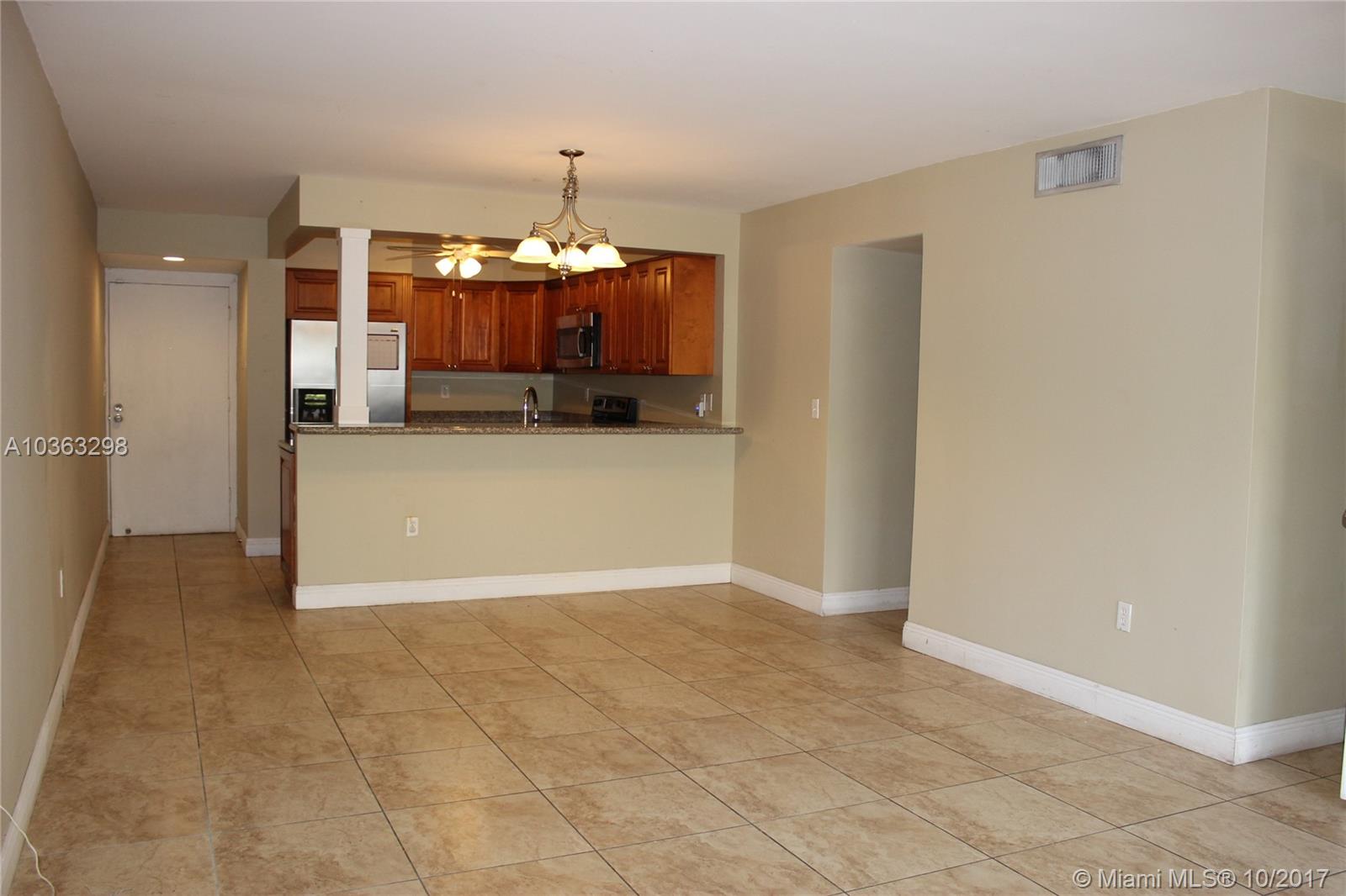 DADELAND GROVE CONDO - Residential