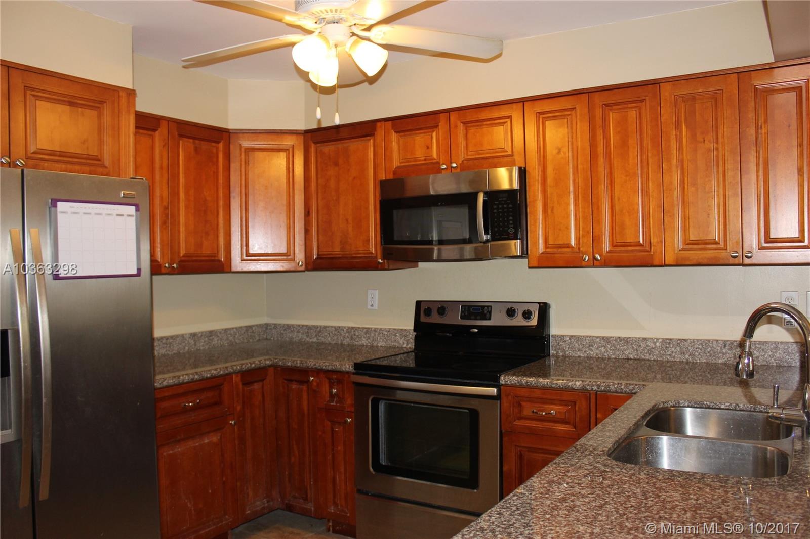 DADELAND GROVE CONDO - Residential