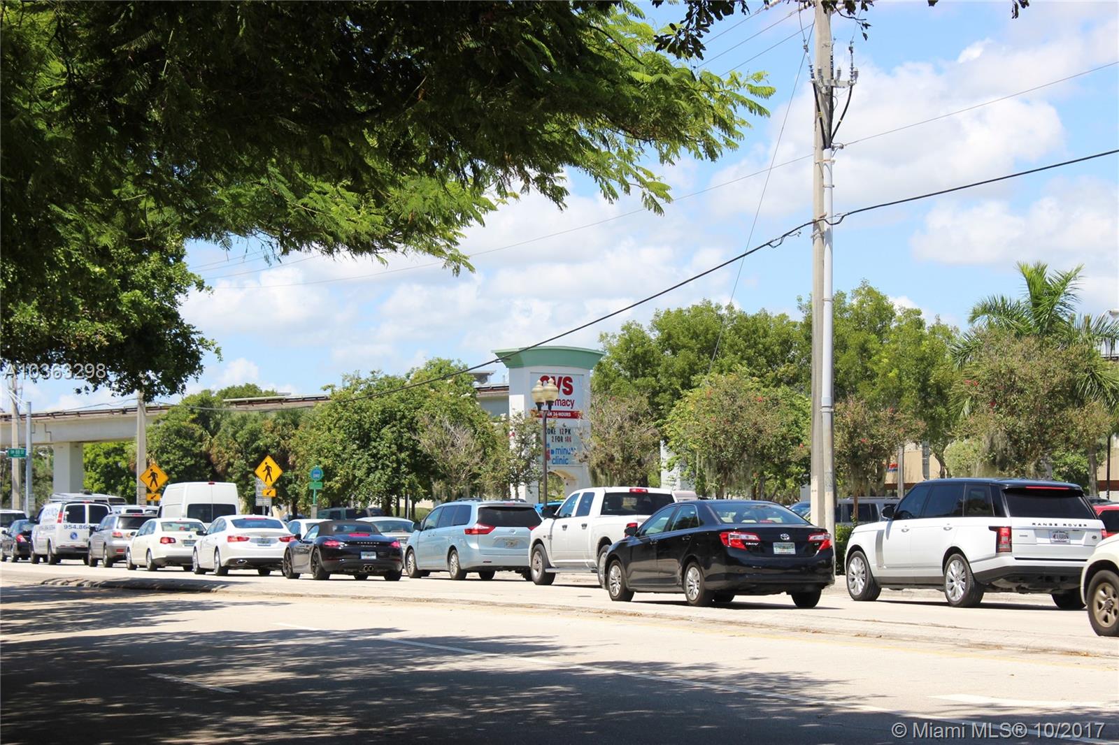 DADELAND GROVE CONDO - Residential