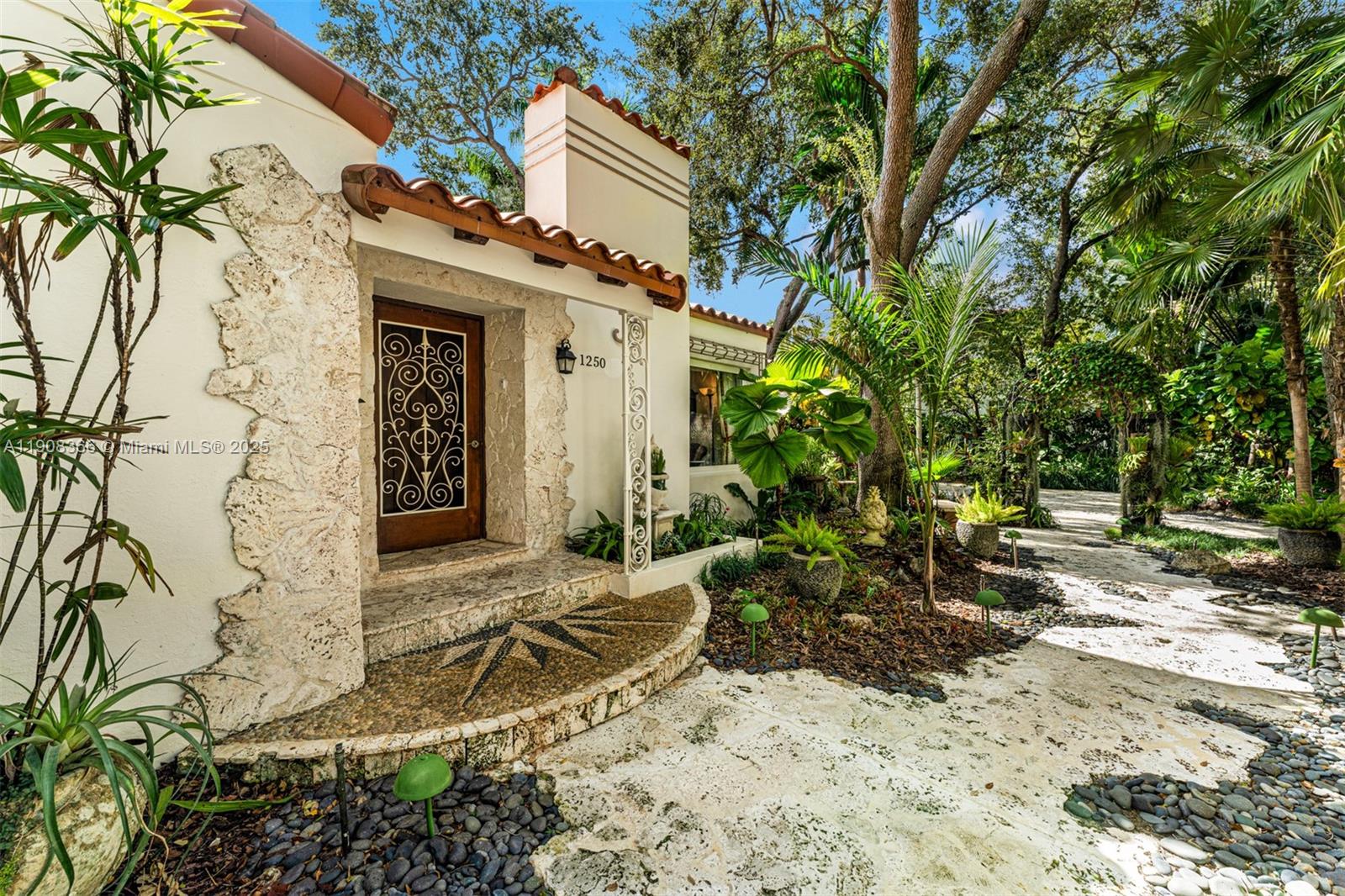 CORAL GABLES GRANADA SEC - Residential