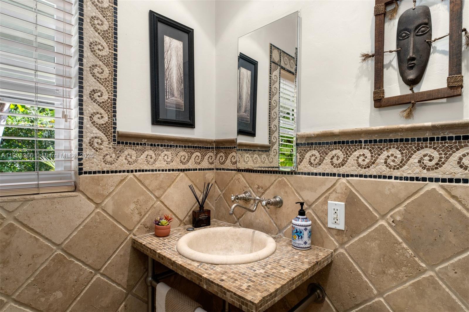 CORAL GABLES GRANADA SEC - Residential