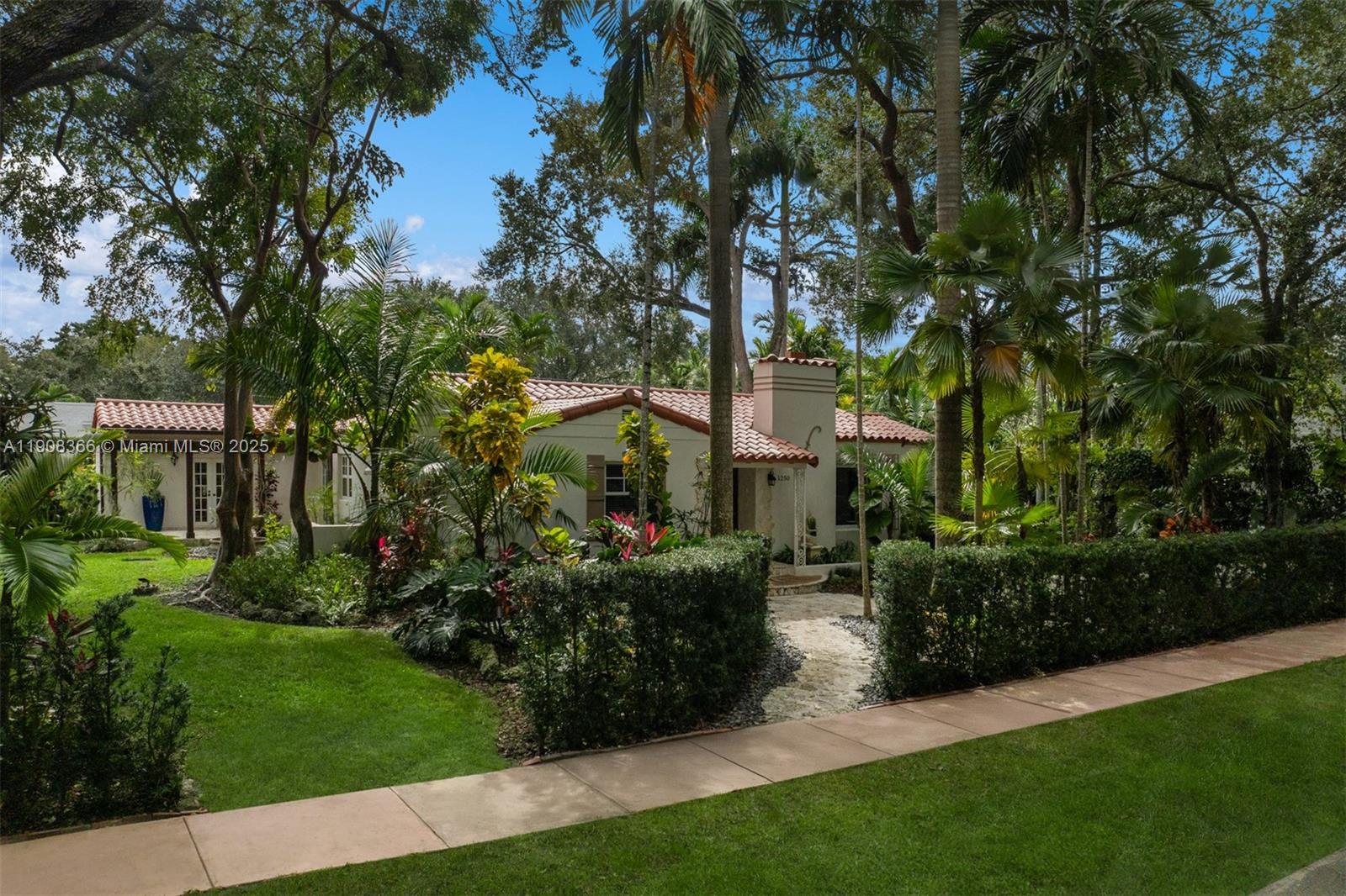 CORAL GABLES GRANADA SEC - Residential